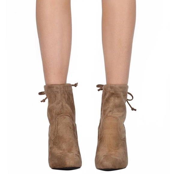 Wild diva suede booties - Picture 2 of 3